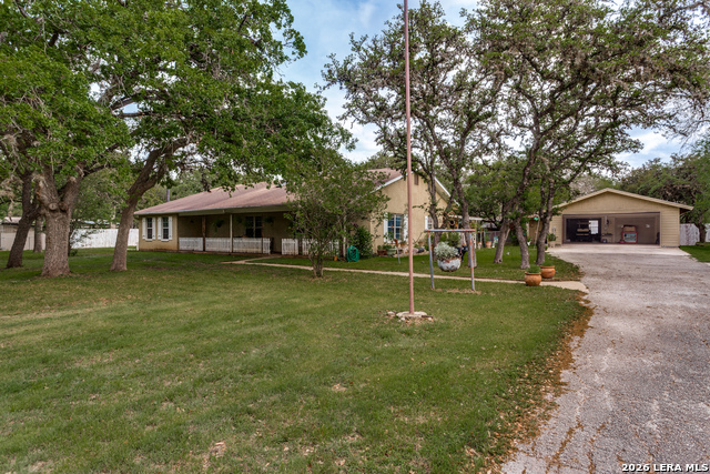 Image 5 of 38 For 8910 Forest Trl