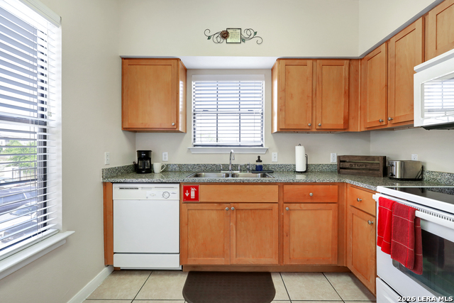 Image 13 of 47 For 6160 Eckhert  Apt 1721