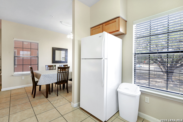 Image 17 of 47 For 6160 Eckhert  Apt 1721