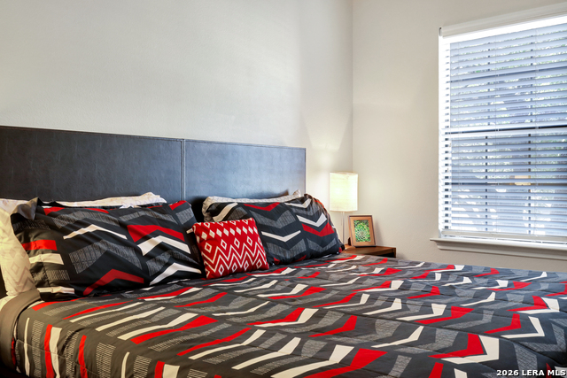 Image 20 of 47 For 6160 Eckhert  Apt 1721