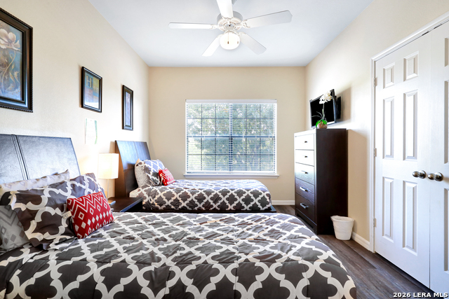 Image 39 of 47 For 6160 Eckhert  Apt 1721