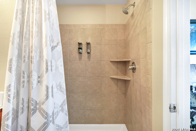 Image 43 of 47 For 6160 Eckhert  Apt 1721