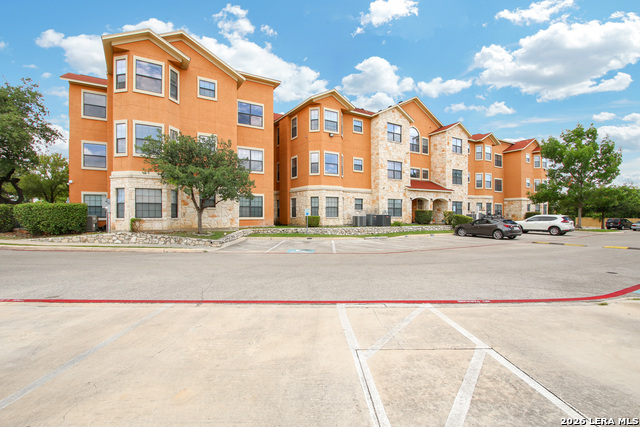 Image 45 of 47 For 6160 Eckhert  Apt 1721