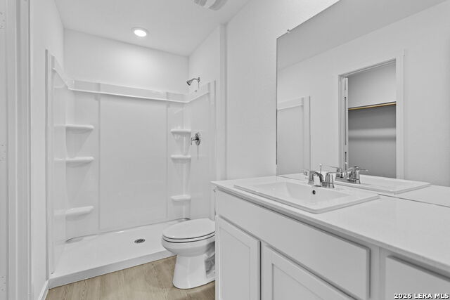 Image 19 of 22 For 12811 Kathleen St