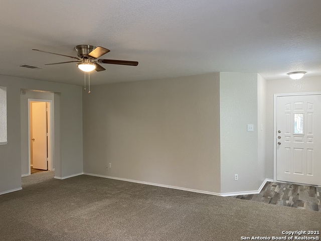 Image 3 of 13 For 511 Mathis Meadows