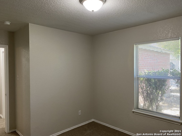 Image 7 of 13 For 511 Mathis Meadows