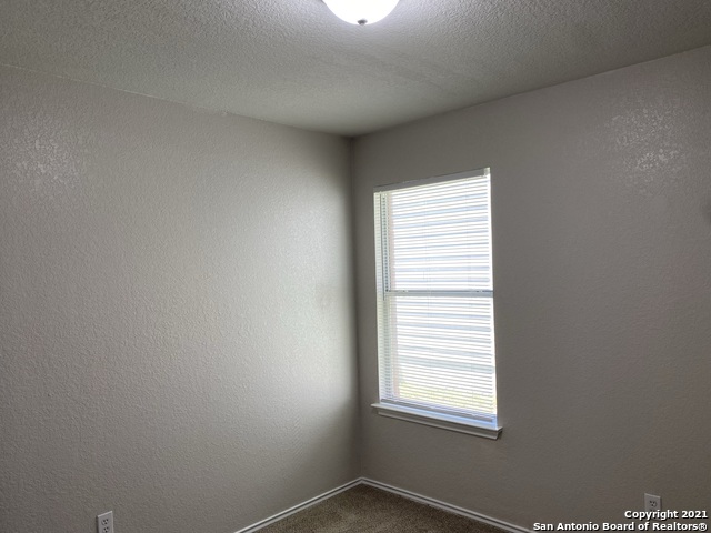 Image 8 of 13 For 511 Mathis Meadows