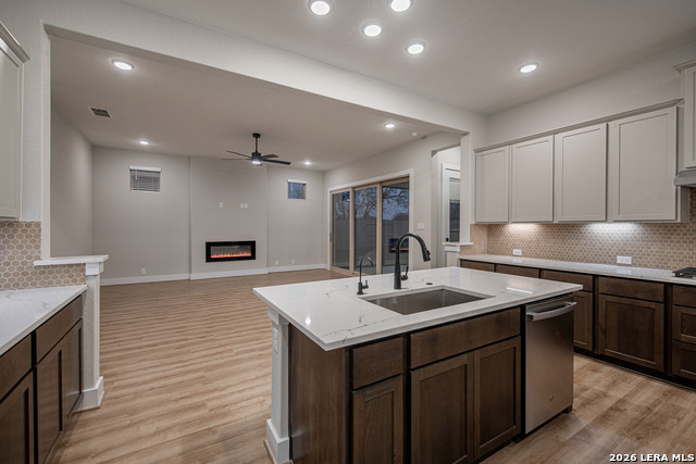 Image 14 of 34 For 102 Kari Drive