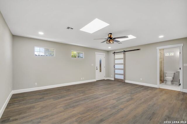 Image 17 of 27 For 411 Millwood Ln