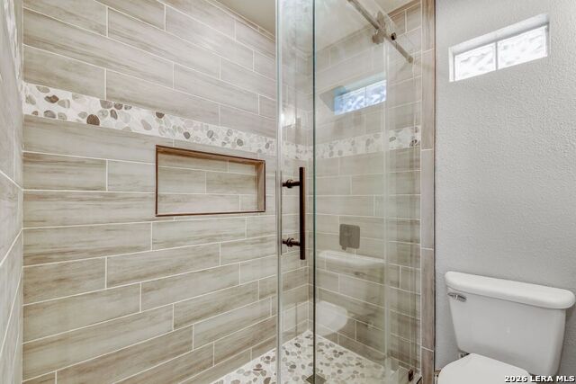 Image 20 of 27 For 411 Millwood Ln