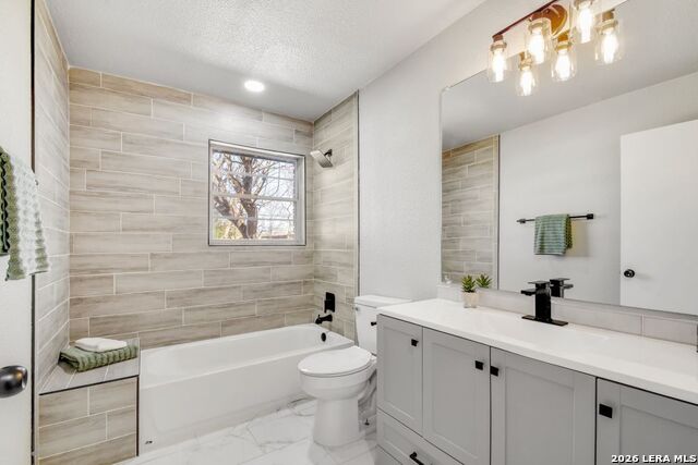 Image 21 of 27 For 411 Millwood Ln