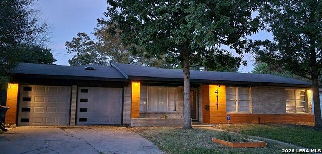 Image 27 of 27 For 411 Millwood Ln