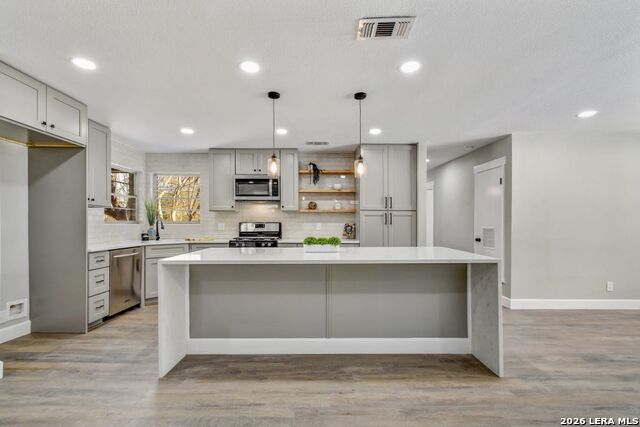 Image 3 of 27 For 411 Millwood Ln