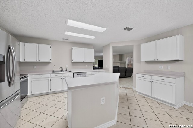 Image 12 of 40 For 11329 Redlands Park Dr