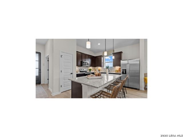 Image 3 of 11 For 14434 Inspiration Point