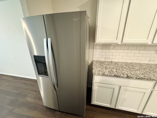 Image 18 of 25 For 3518 Copper Riv