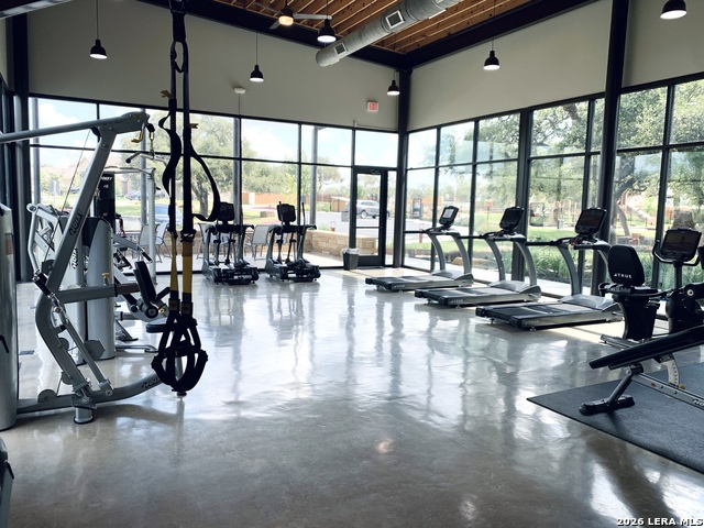 Image 21 of 25 For 3518 Copper Riv