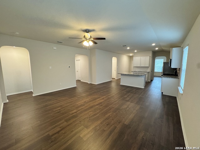 Image 4 of 25 For 3518 Copper Riv