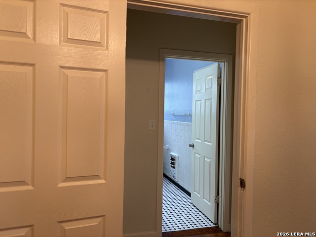 Image 18 of 29 For 1021 Alamo S