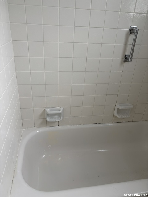 Image 22 of 29 For 1021 Alamo S