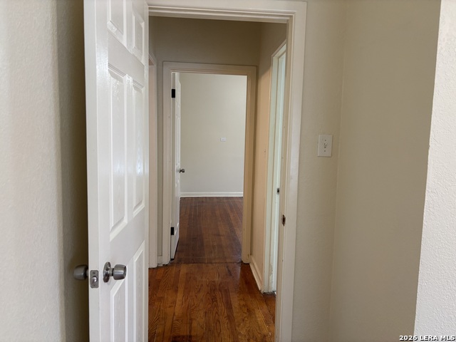 Image 25 of 29 For 1021 Alamo S