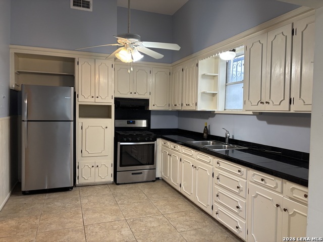 Image 4 of 29 For 1021 Alamo S