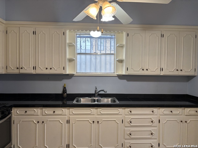 Image 5 of 29 For 1021 Alamo S