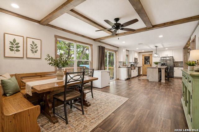 Image 11 of 30 For 750 Regina Dr