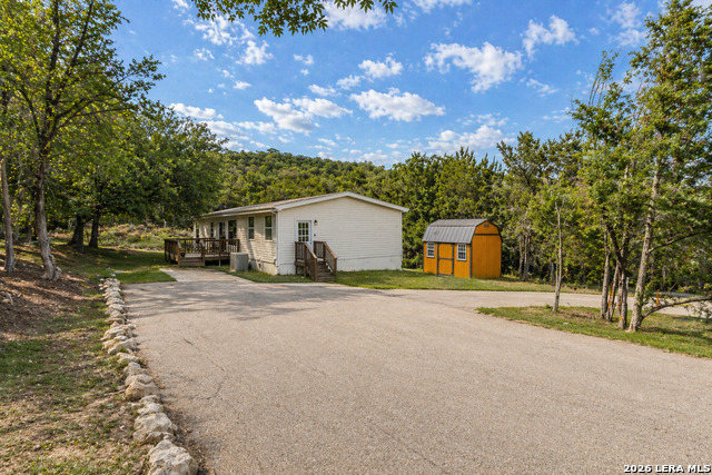 Image 26 of 30 For 750 Regina Dr