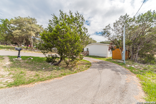 Image 27 of 30 For 750 Regina Dr