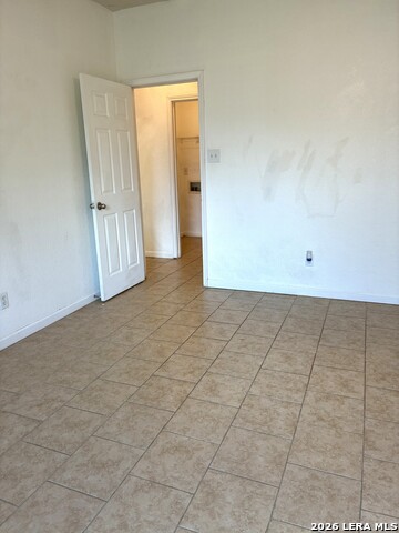 Listing photo id 12 for 2603 White Wing Way