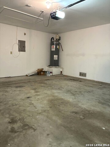 Listing photo id 24 for 2603 White Wing Way