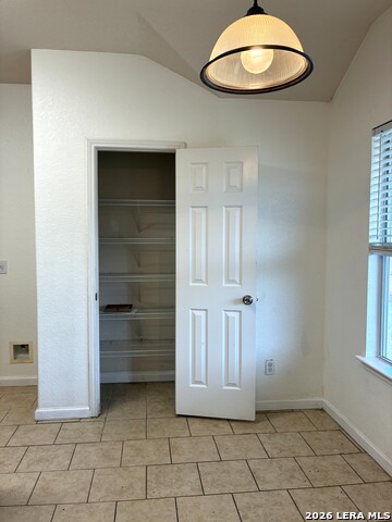 Listing photo id 5 for 2603 White Wing Way