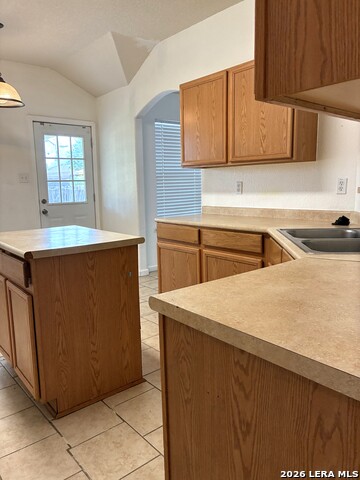 Listing photo id 6 for 2603 White Wing Way