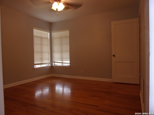 Image 14 of 25 For 215 Danville Ave