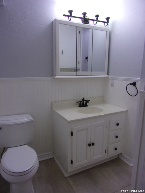 Image 16 of 25 For 215 Danville Ave