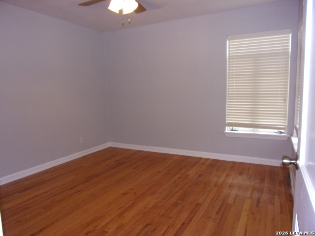 Image 21 of 25 For 215 Danville Ave