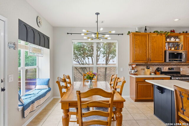 Image 16 of 53 For 3526 Mendocino Park