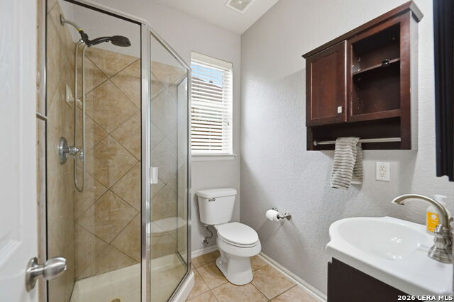 Image 36 of 53 For 3526 Mendocino Park