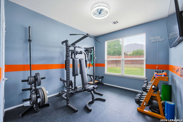 Image 37 of 53 For 3526 Mendocino Park