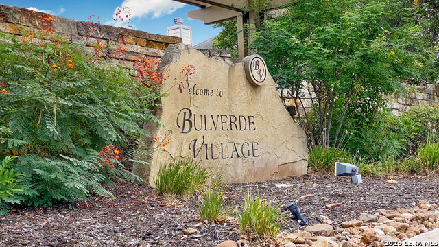 Image 45 of 53 For 3526 Mendocino Park