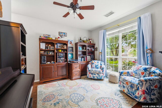 Image 7 of 53 For 3526 Mendocino Park