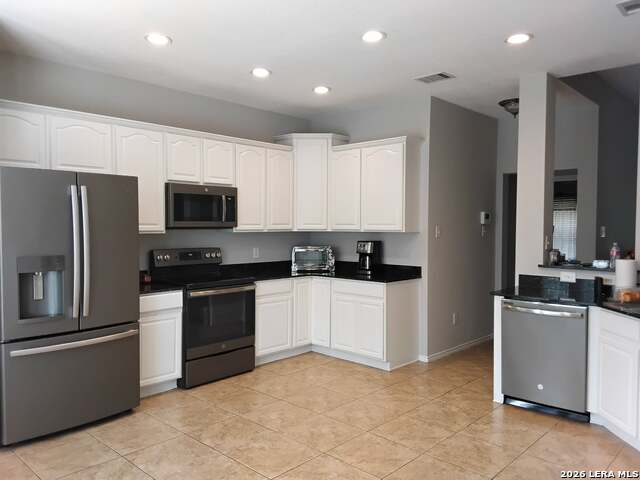 Image 7 of 17 For 511 Solo St  