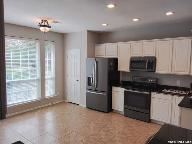 Image 8 of 17 For 511 Solo St  