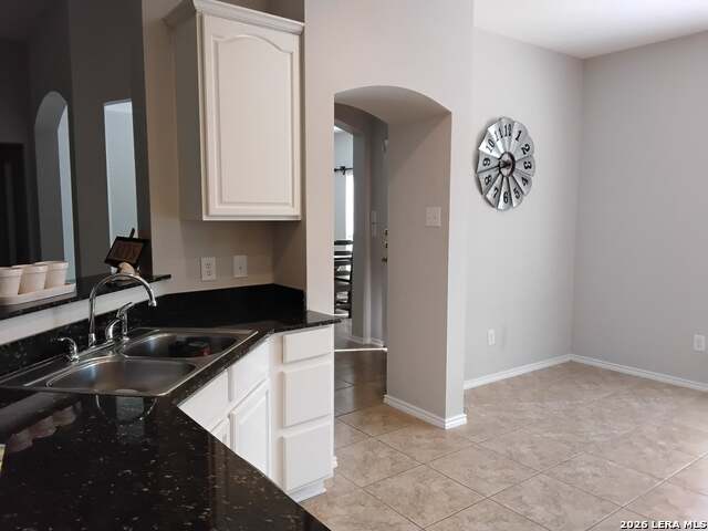 Image 9 of 17 For 511 Solo St  