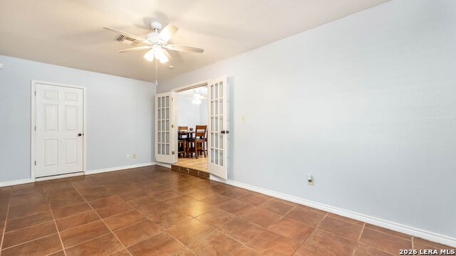 Image 7 of 20 For 359 Pilgrim Dr