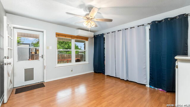 Image 9 of 20 For 359 Pilgrim Dr