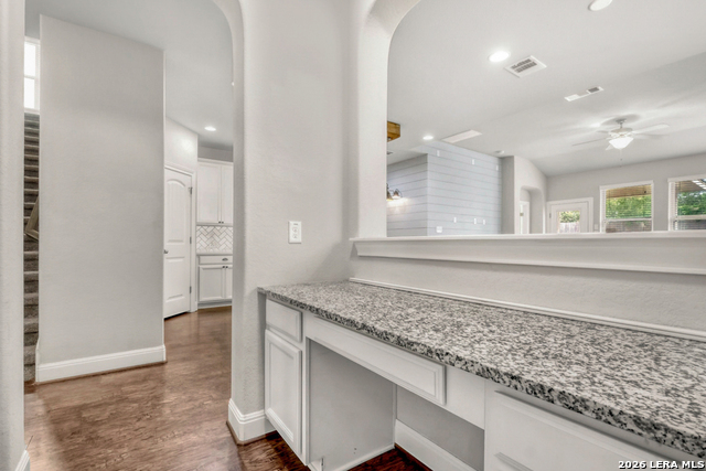 Image 17 of 31 For 1739 Finland Palm