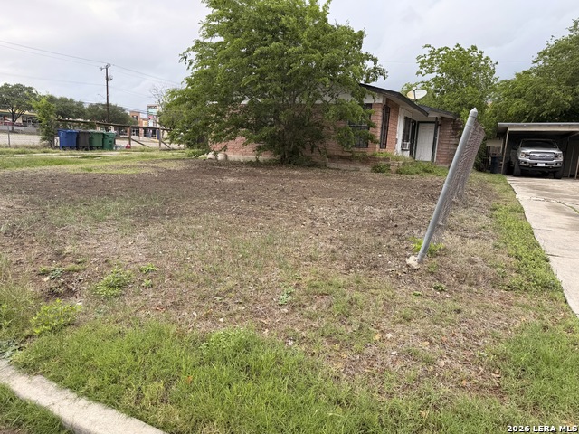 Image 4 of 4 For 223 Croesus Ave