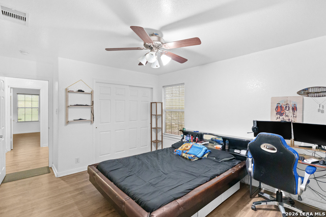 Image 26 of 29 For 101 Springtree